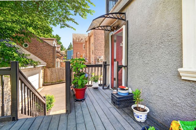 5646 Post Road, New York City, NY 10471