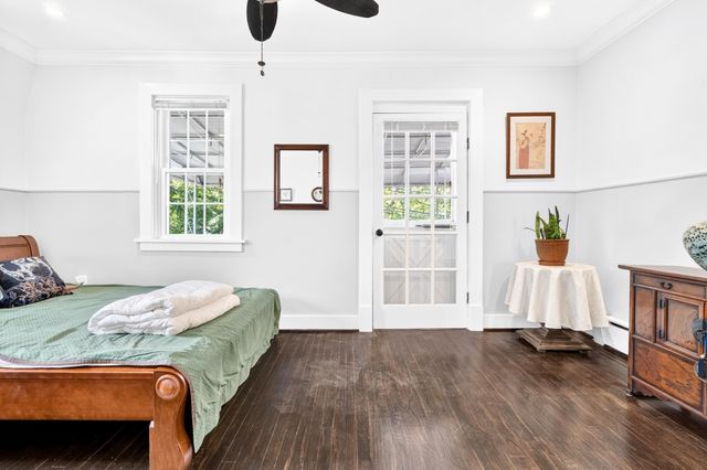 5646 Post Road, New York City, NY 10471