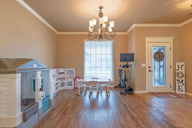 1712 Pecan Crossing Drive, Shawnee, OK 74804