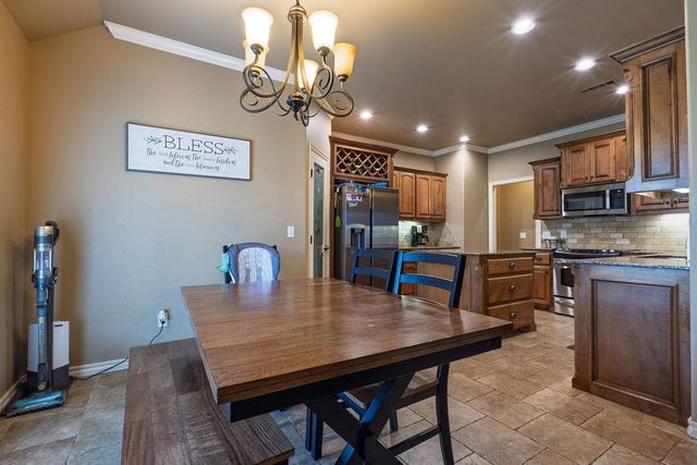 1712 Pecan Crossing Drive, Shawnee, OK 74804