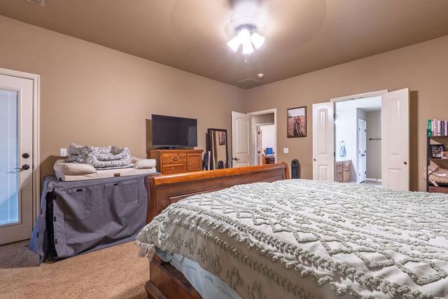 1712 Pecan Crossing Drive, Shawnee, OK 74804