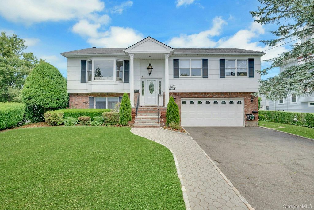 100 Neptune Avenue, New Rochelle, NY 10805