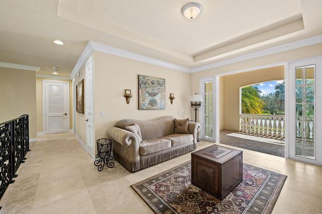 12741 Kapok Lane, Davie, FL 33330