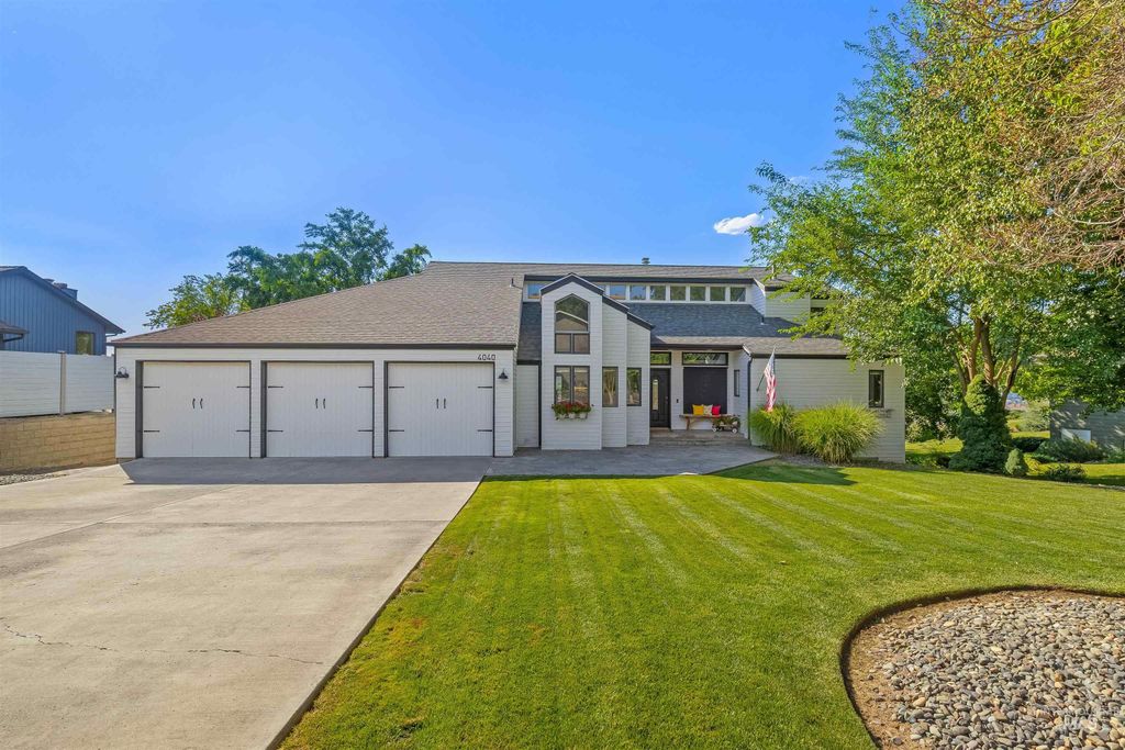4040 Fairway Drive, Lewiston, ID 83501