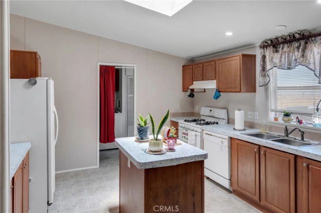 7625 Saratoga, Phelan, CA 92371