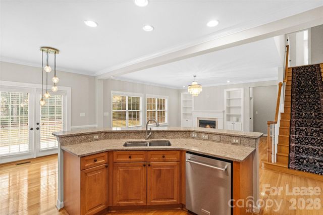 704 Deercross Lane, Waxhaw, NC 28173