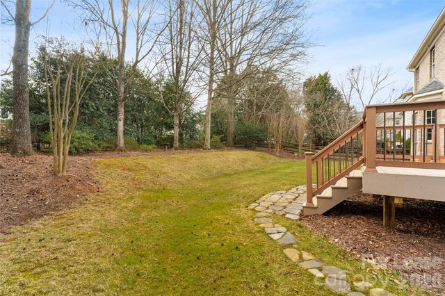 704 Deercross Lane, Waxhaw, NC 28173