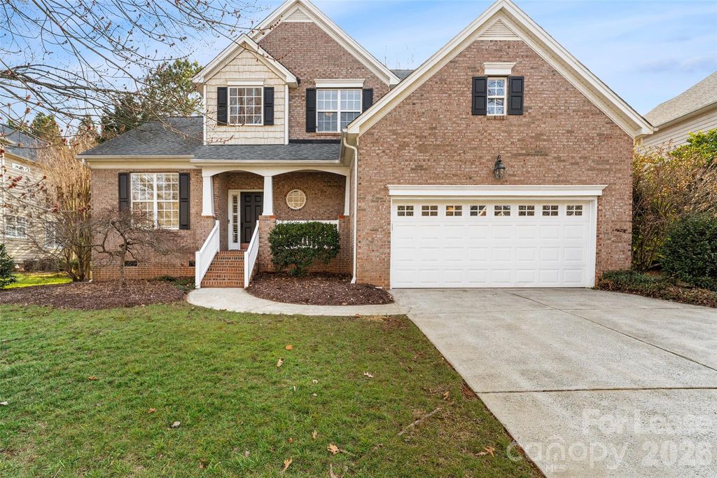 704 Deercross Lane, Waxhaw, NC 28173