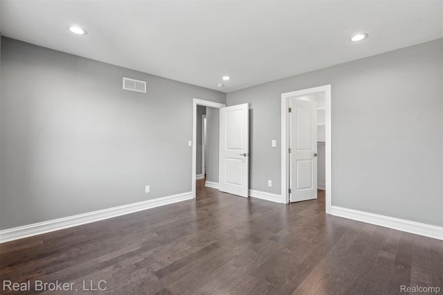 38165 Cherry Lane, Harrison Charter Township, MI 48045