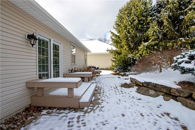 4201 Meadowcreek Lane, Copley, OH 44321