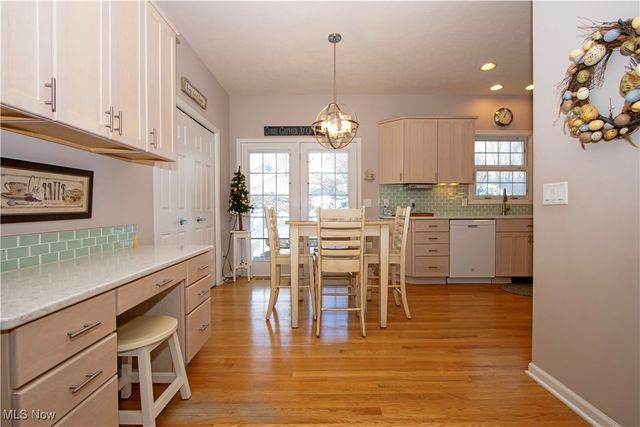 4201 Meadowcreek Lane, Copley, OH 44321