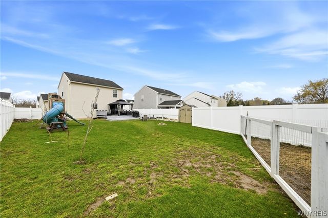 5779 Willow Creek Lane, Cambria, NY 14132