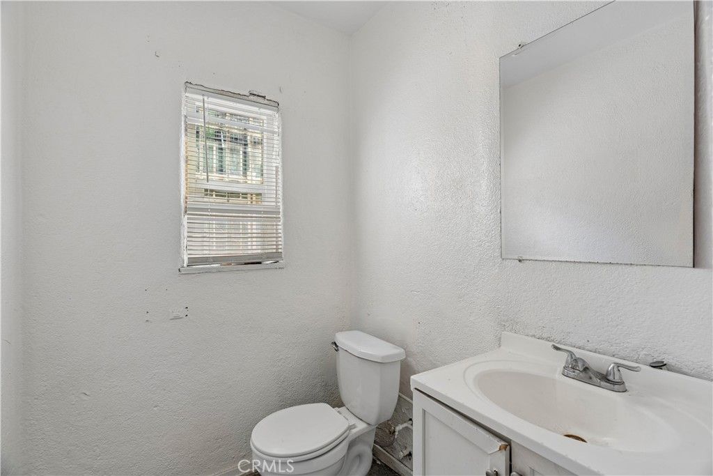 1218 Martin Luther King Jr. Avenue, Long Beach, CA 90813 — photo 5
