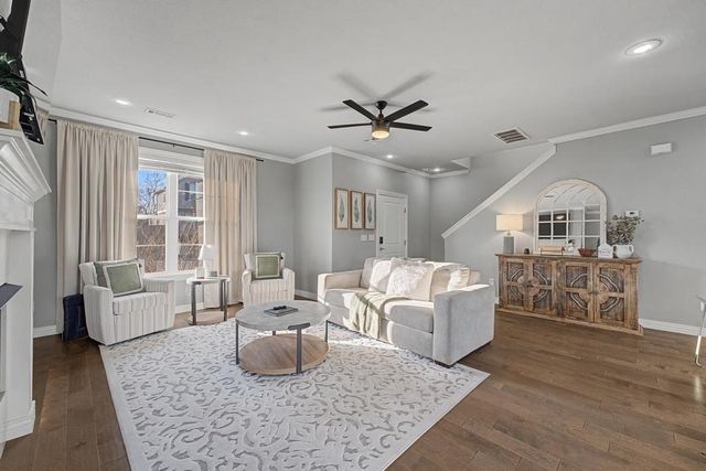 1319 Park Street, Lowell, AR 72745