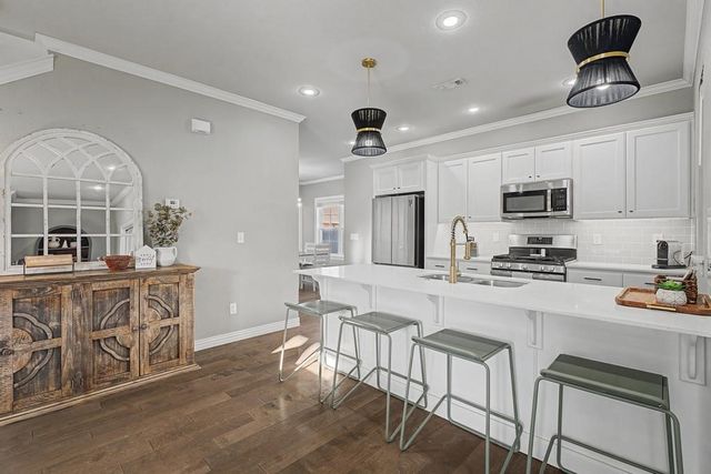 1319 Park Street, Lowell, AR 72745