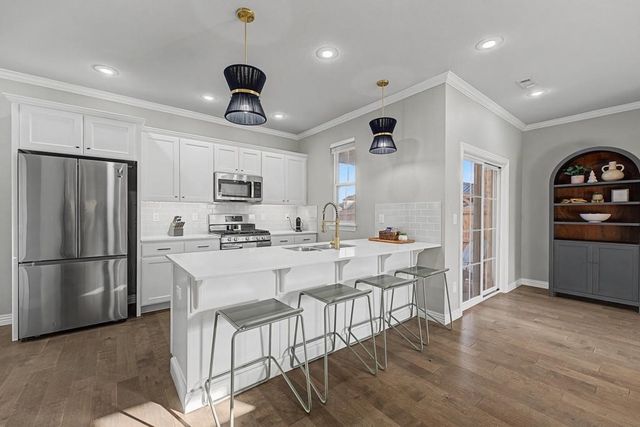 1319 Park Street, Lowell, AR 72745