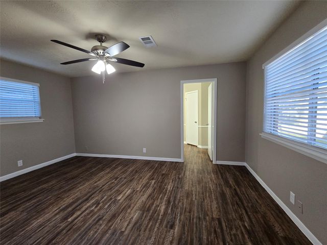 2623 Fern Hill Drive, Spring, TX 77373