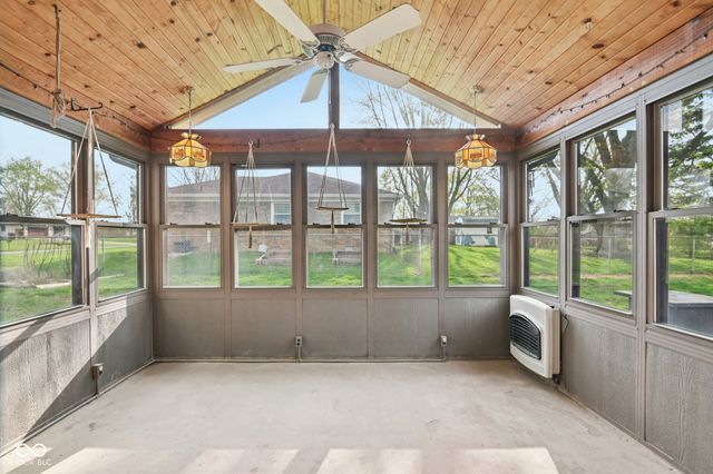 3029 San Jose Drive, Greenwood, IN 46143