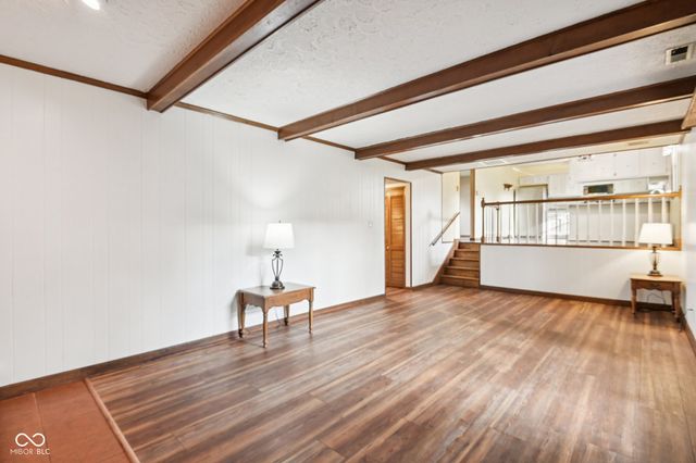 3029 San Jose Drive, Greenwood, IN 46143