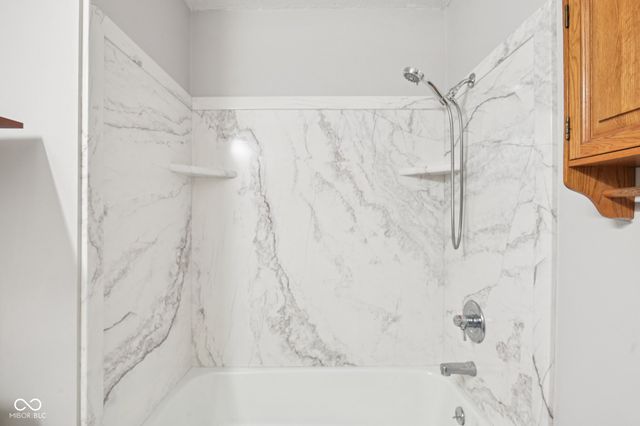 3029 San Jose Drive, Greenwood, IN 46143