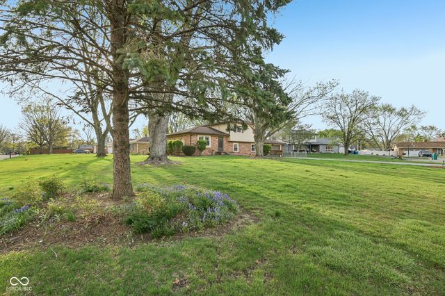 3029 San Jose Drive, Greenwood, IN 46143