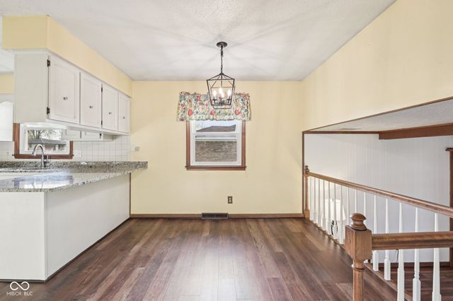 3029 San Jose Drive, Greenwood, IN 46143