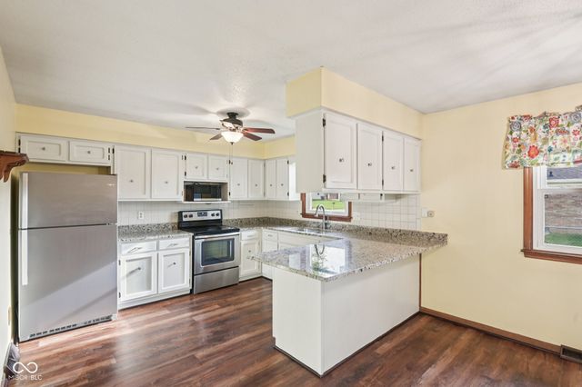 3029 San Jose Drive, Greenwood, IN 46143