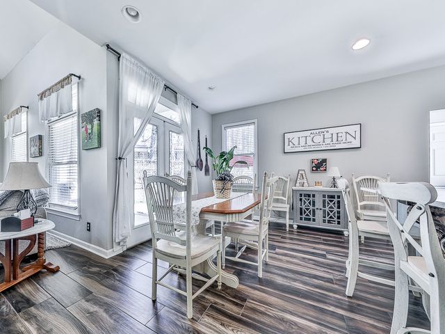 1206 Garden Row, Dalton, GA 30721