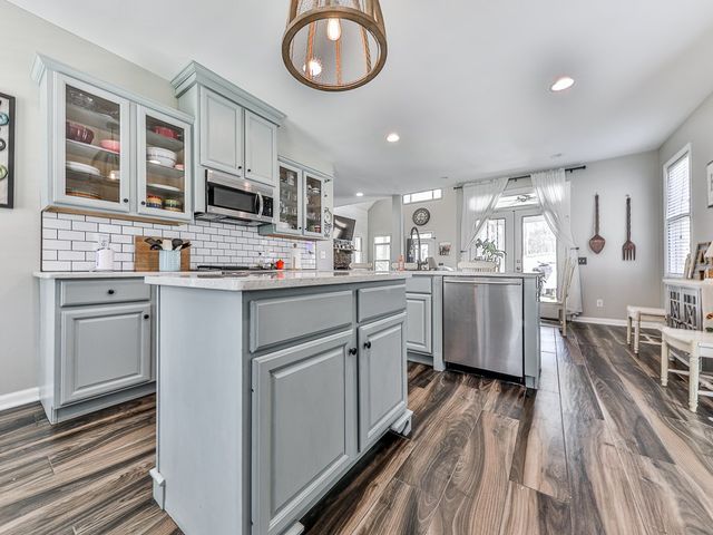 1206 Garden Row, Dalton, GA 30721