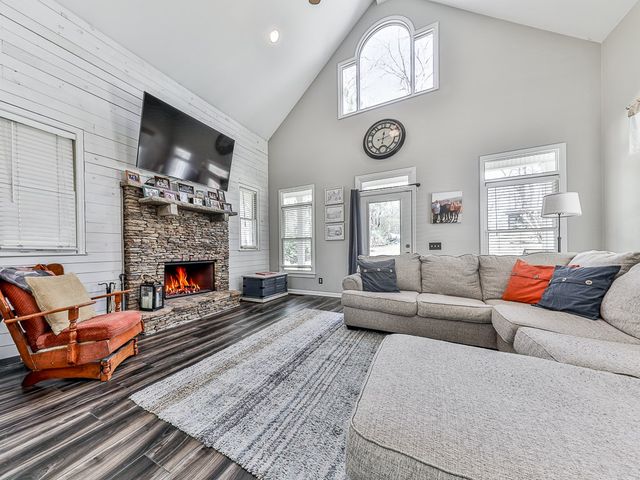 1206 Garden Row, Dalton, GA 30721