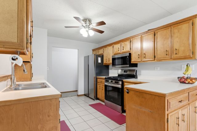 2611 Essington Road 2611, Joliet, IL 60435