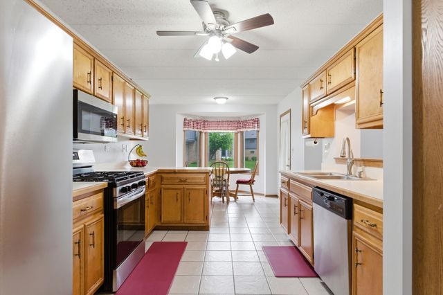 2611 Essington Road 2611, Joliet, IL 60435