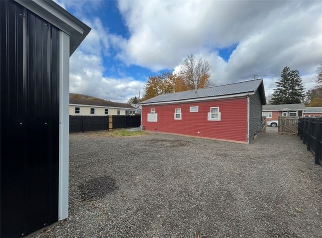 16 Jones Avenue, Norwich, NY 13815