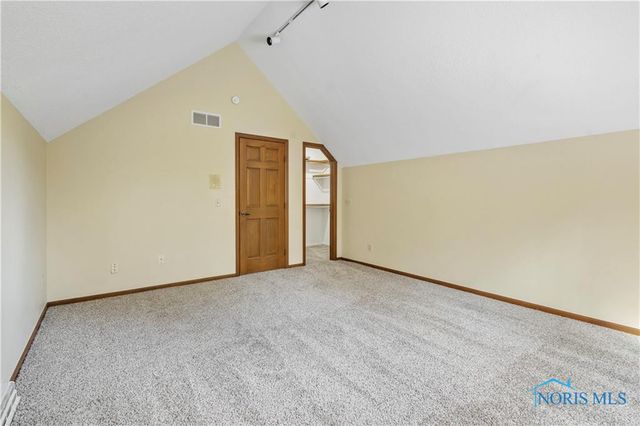 5310 Turnberry Lane, Sylvania, OH 43560