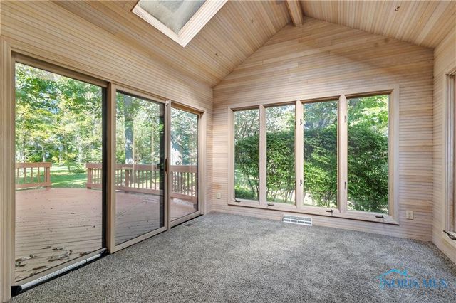 5310 Turnberry Lane, Sylvania, OH 43560