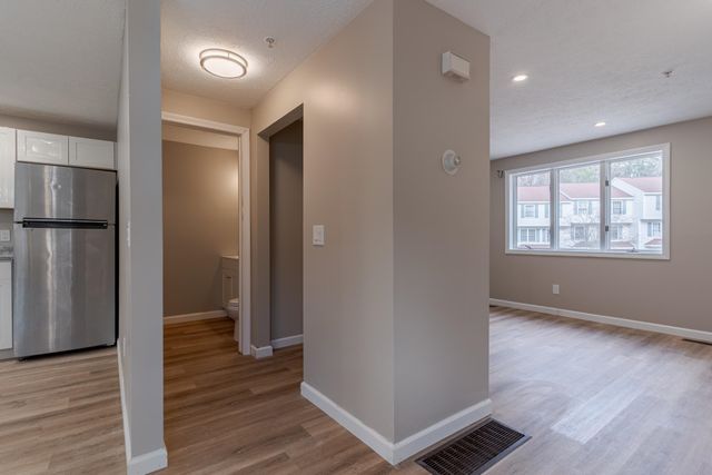 57 Dunns Bridge Lane, Dover, NH 03820