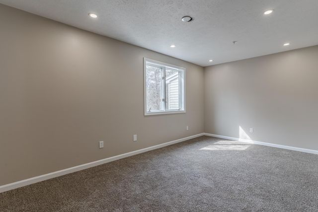 57 Dunns Bridge Lane, Dover, NH 03820