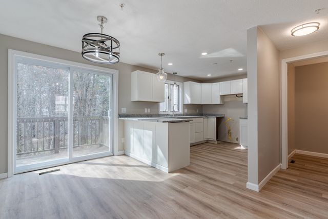 57 Dunns Bridge Lane, Dover, NH 03820