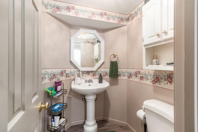 12980 Oakmere Drive, Pickerington, OH 43147
