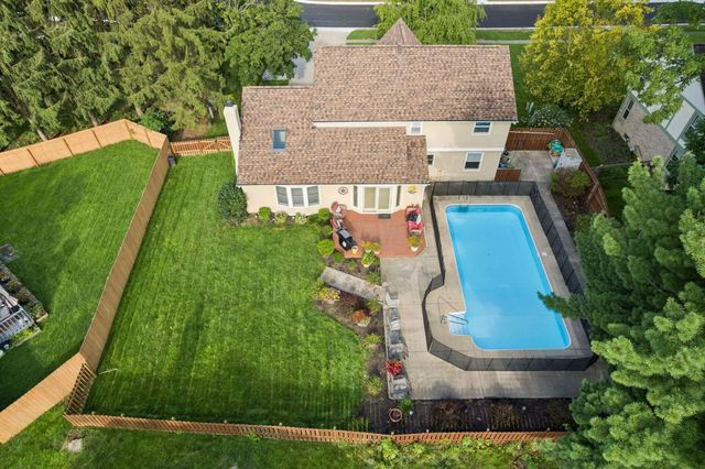 12980 Oakmere Drive, Pickerington, OH 43147
