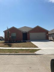 151 Bandana Circle, Newark, TX 76071