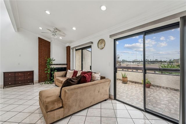 11390 Lampson 8, Garden Grove, CA 92840