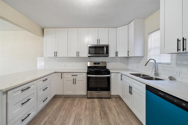 6829 Japonica Street, Houston, TX 77087