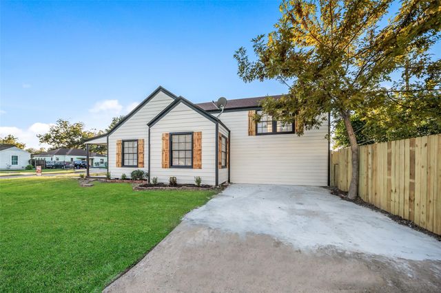 6829 Japonica Street, Houston, TX 77087