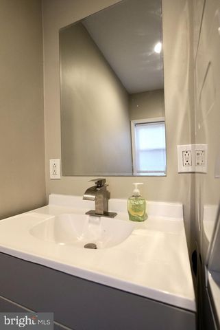 2655 CEDAR ST, Philadelphia, PA 19125