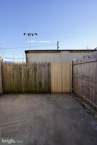 2655 CEDAR ST, Philadelphia, PA 19125