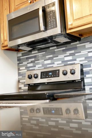 2655 CEDAR ST, Philadelphia, PA 19125