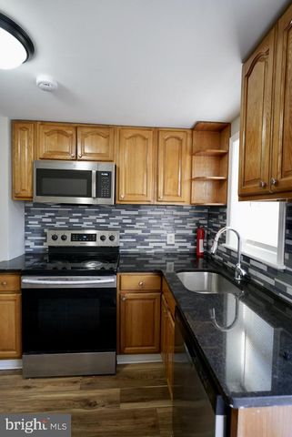 2655 CEDAR ST, Philadelphia, PA 19125