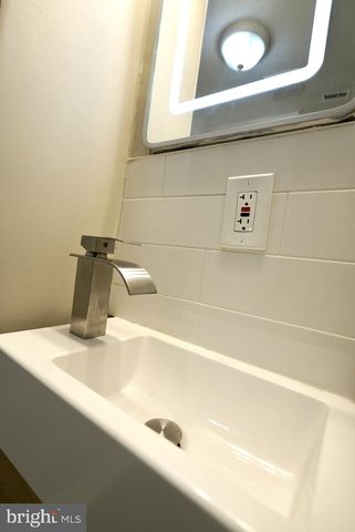 2655 CEDAR ST, Philadelphia, PA 19125