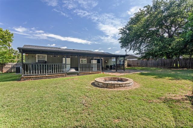 4403 Daugherty Court, Granbury, TX 76049